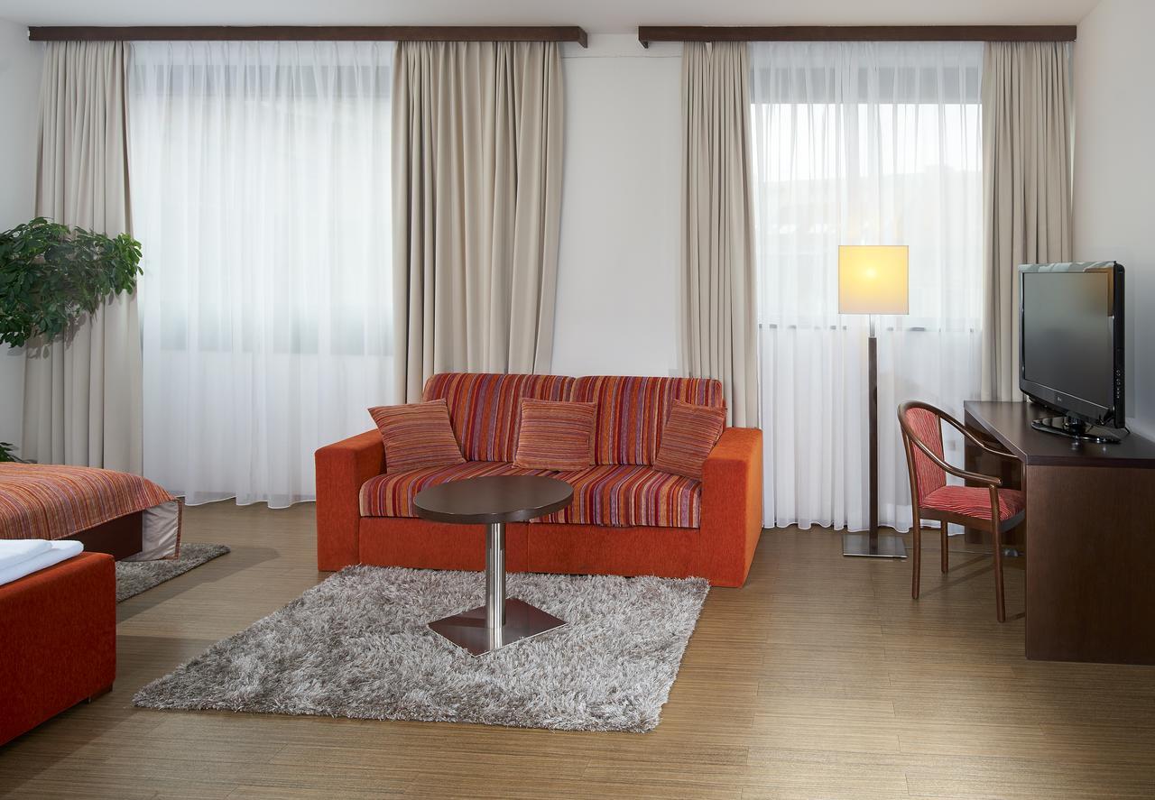 פראג Hotel Ankora מראה חיצוני תמונה