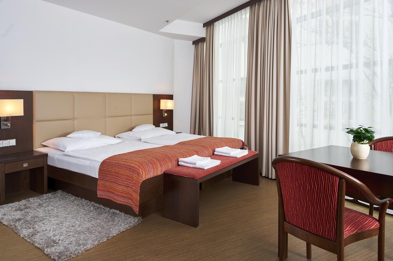 פראג Hotel Ankora מראה חיצוני תמונה