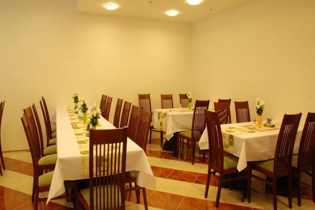 פראג Hotel Ankora מראה חיצוני תמונה