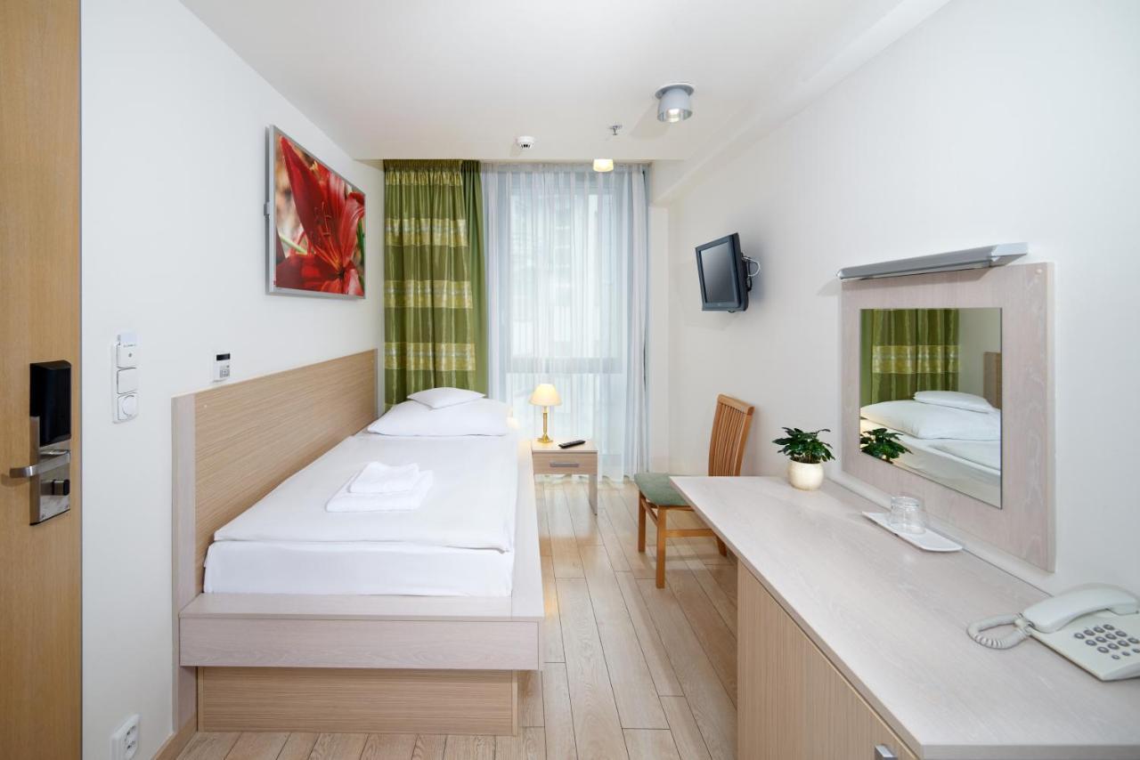 פראג Hotel Ankora מראה חיצוני תמונה